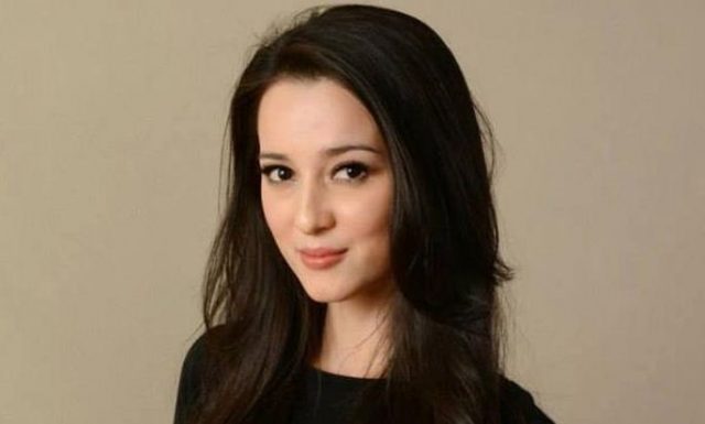 Profil dan Biodata Julie Estelle Lengkap Foto Agama Fakta Instagram