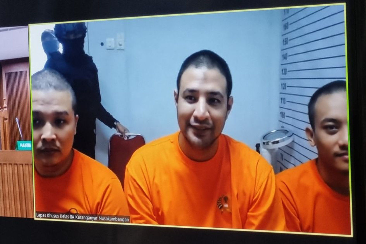 Ammar Zoni jalani sidang virtual dari Lapas Nusakambangan, Kamis (6/11/2025).