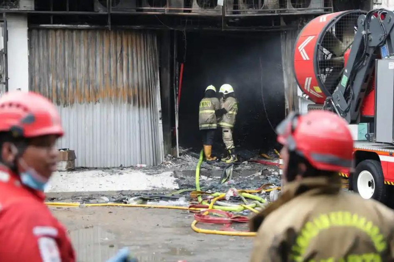 Kebakaran PT Terra Drone Indonesia Tewaskan 22 Karyawan, Termasuk Ibu Hamil Kebakaran PT Terra Drone Indonesia Tewaskan 22 Karyawan, Termasuk Ibu Hamil