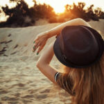 Mimpi Kepanasan: Pertanda Emosi Membara Hingga Peringatan Berhati-hati