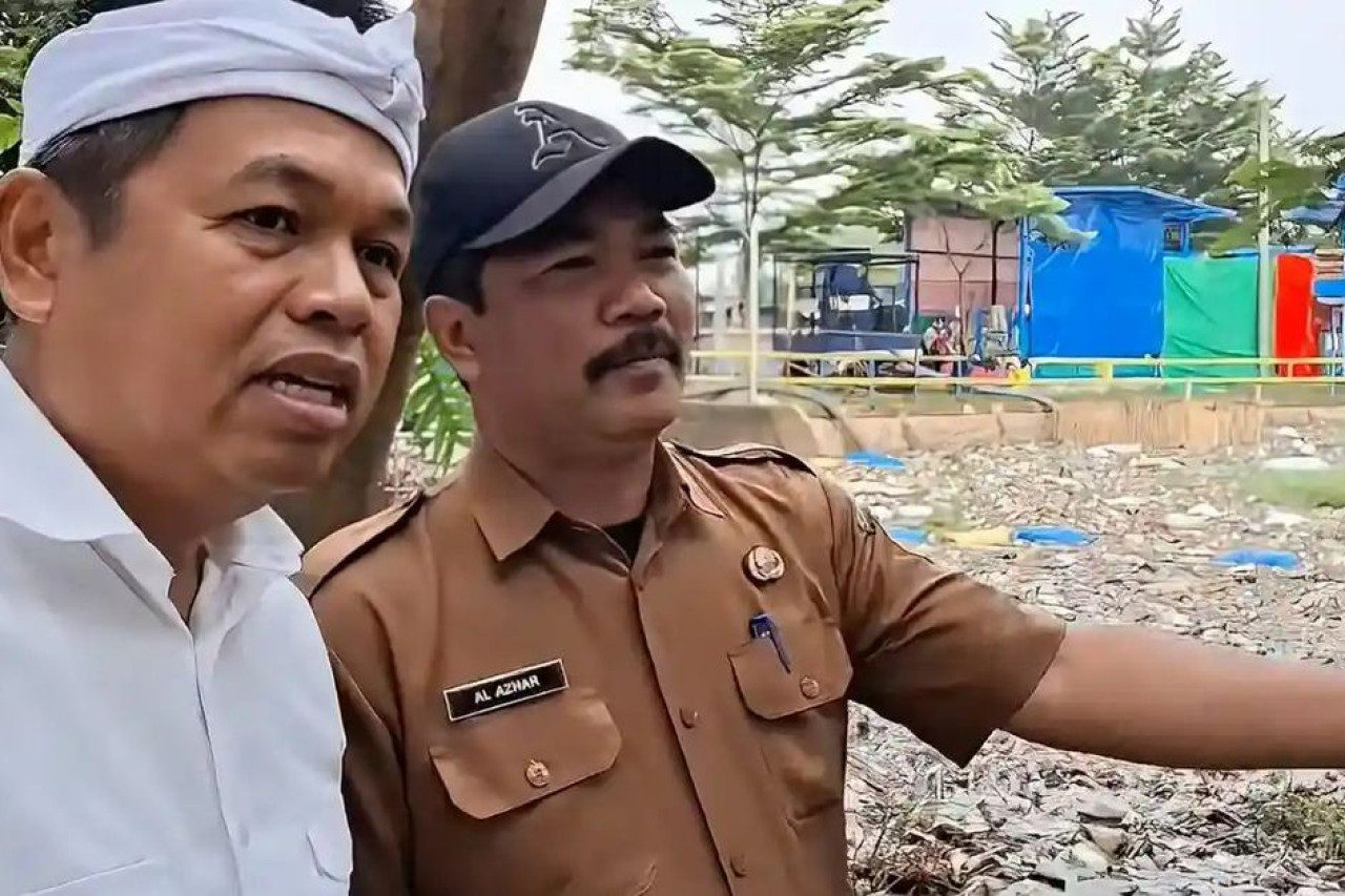 Dedi Mulyadi Peringatkan Bandung: Hentikan Izin Perumahan Jika Sungai Penuh Sampah