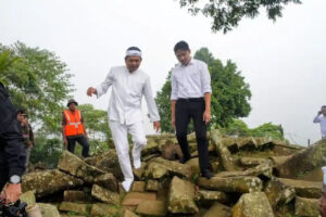 Dedi Mulyadi takjub melihat Situs Gunung Padang yang ada di Cianjur, Gubernur Jabar sebut siap bantu mendanai proses pemugaran.