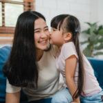 Studi Supermom X NielsenIQ: Ibu RI Tangguh Hadapi Tekanan Ekonomi, Penggerak Konsumsi Rumah Tangga