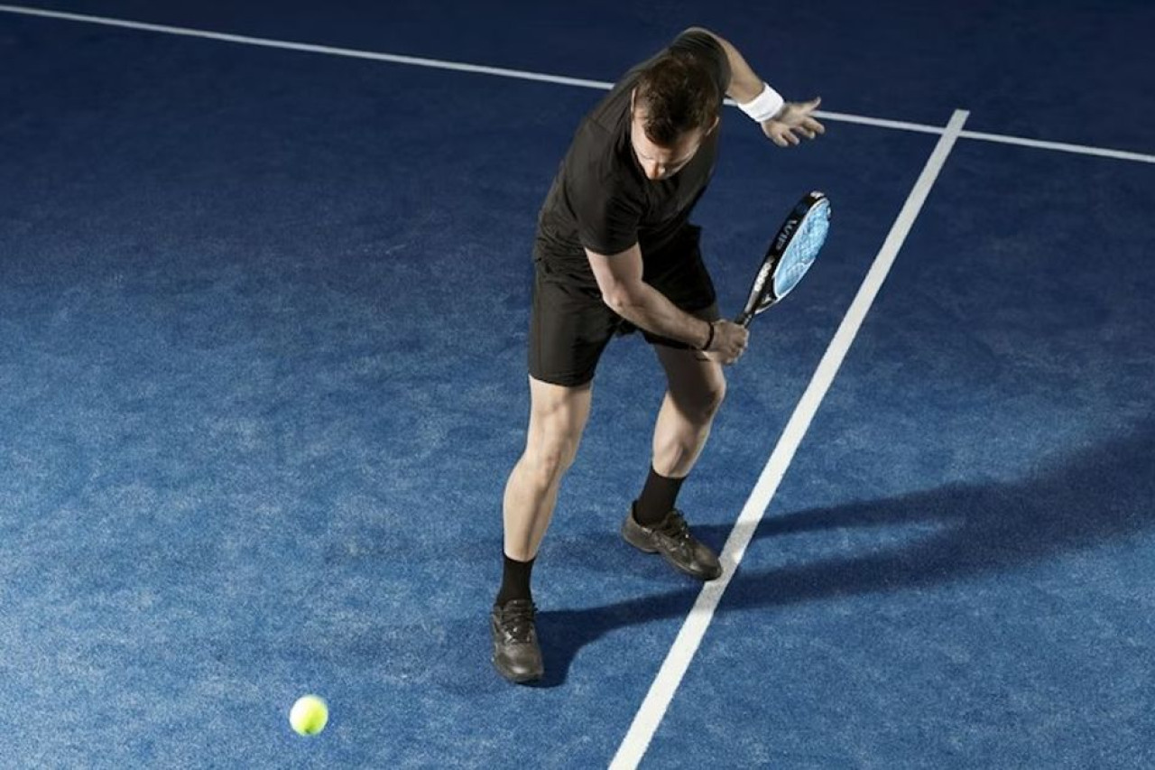 Padel: Cedera Betis Mendominasi, Siku dan Punggung Bawah Rentan Terjadi Padel: Cedera Betis Mendominasi, Siku dan Punggung Bawah Rentan Terjadi