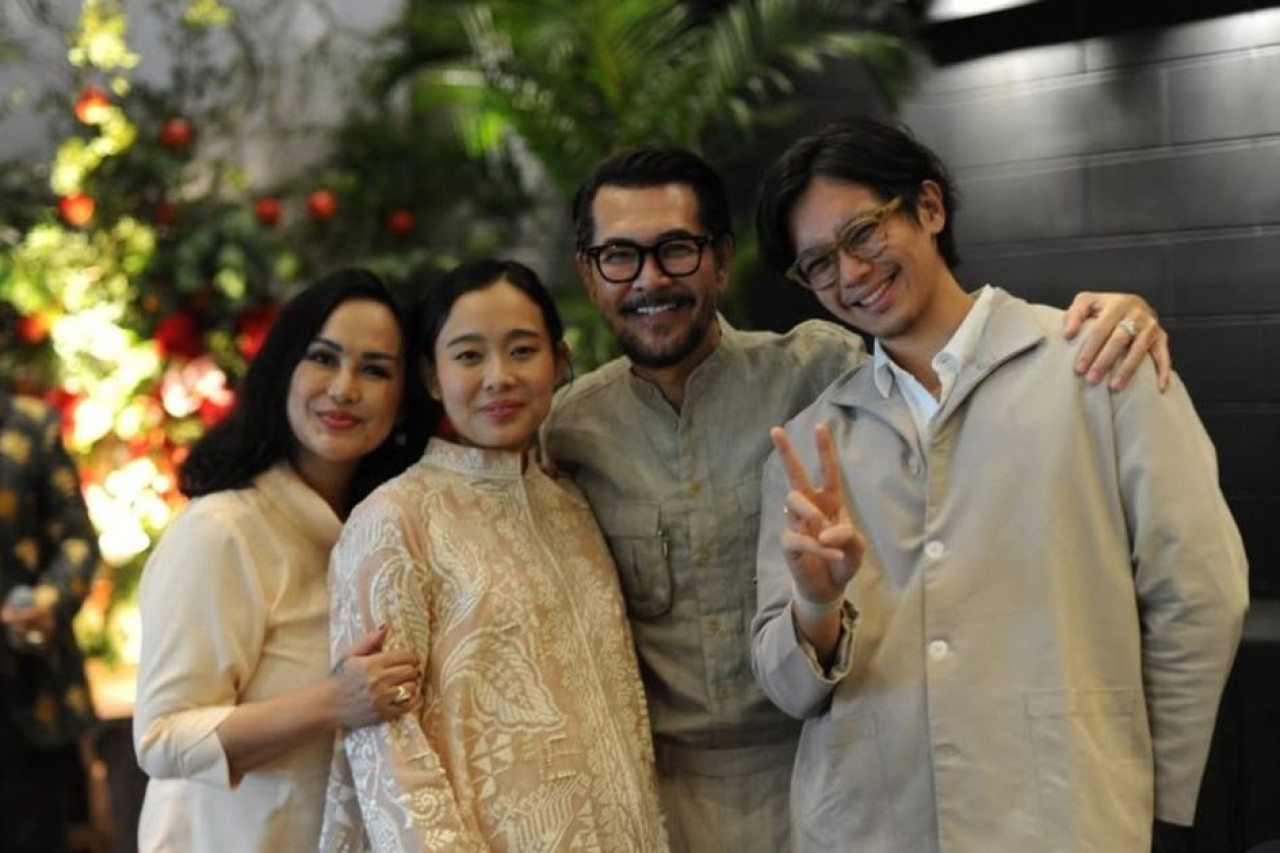 Ferry Salim Bagikan Momen Haru 7 Bulanan Menantu, Segera Jadi Kakek