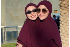 Momen lucu Alyssa Daguise disangka sebagai Maia Estianty hingga dipanggil oleh jamaah lain saat umroh.