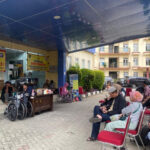 Keluarga Korban Kebakaran Gedung Terra Drone Padati RS Polri, Menanti Identifikasi Jenazah