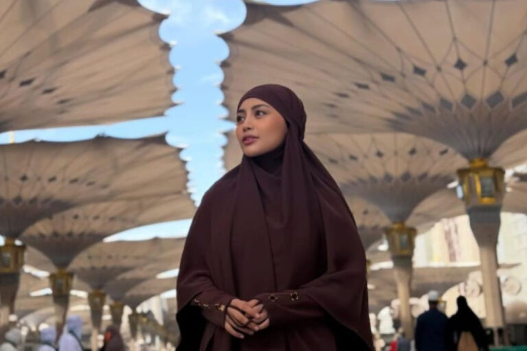 Rachel Vennya Jalani Umrah: Nikmati Masakan Indonesia hingga Berbagi Pesan Spiritual