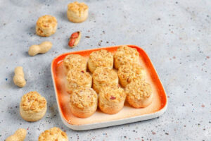 Resep kue wijen kacang, kudapan yang cocok disajikan saat Natal 2025.