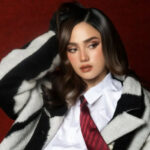 Syifa Hadju Tampil Beda dengan Riasan Bold, Kompak Bersama Sahabat di Sesi Foto Terbaru