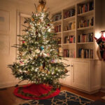 Waspada Bahaya! 3 Dekorasi Natal Ini Bisa Bawa Petaka di Rumah Anda