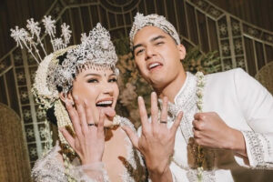 Termasuk Al Ghazali dan Alyssa, inilah daftar artis yang resmi menikah pada 2025.