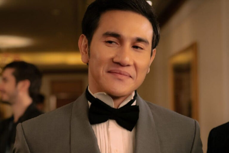 Vino G. Bastian Akui Susah ‘Berakting Tak Bisa Akting’ di Film Lupa Daratan Vino G. Bastian Akui Susah ‘Berakting Tak Bisa Akting’ di Film Lupa Daratan