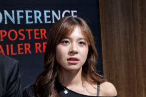 Zee Asadel Latihan Balet Intensif Demi Peran Riri di Danur 4