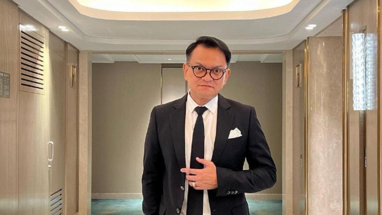 Hedi Yunus Berduka: Kakak Tercinta Wafat di Usia 69 Tahun Hedi Yunus Berduka: Kakak Tercinta Wafat di Usia 69 Tahun