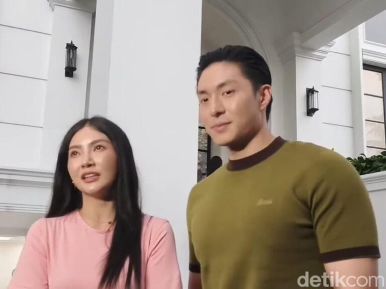 Giorgio Antonio Hadiri Perayaan Natal di Rumah Sarwendah, Akui Pengalaman Pertama Giorgio Antonio Hadiri Perayaan Natal di Rumah Sarwendah, Akui Pengalaman Pertama