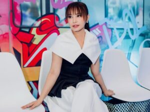 Penyanyi Rossa Sumbang Rp 500 Juta untuk Korban Bencana Alam di Sumatera