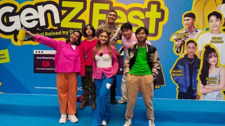 Fajar Sadboy Ingatkan Gen Z: Jadilah Hebat Lewat Karya, Bukan Sekadar Gaya