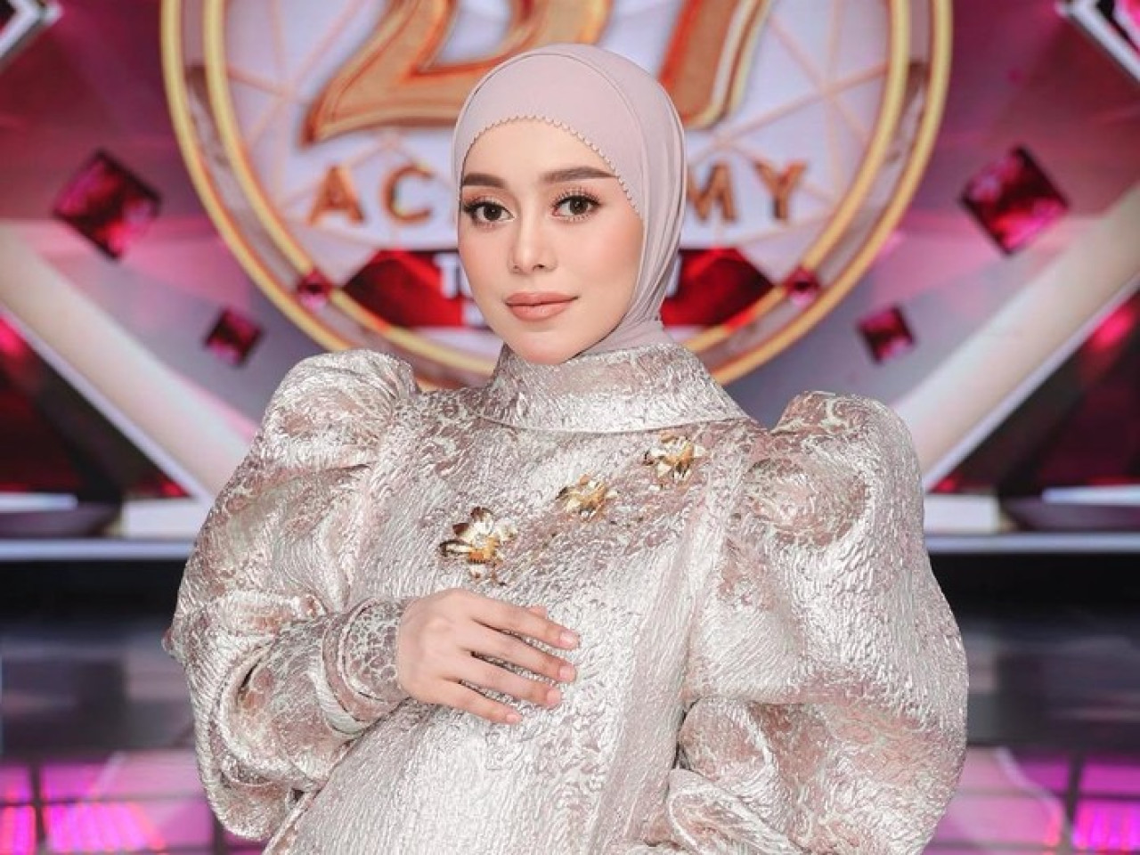 Kehamilan Tak Halangi Lesti Kejora Syuting, Akui Tim Sangat Mengondisikan Kehamilan Tak Halangi Lesti Kejora Syuting, Akui Tim Sangat Mengondisikan