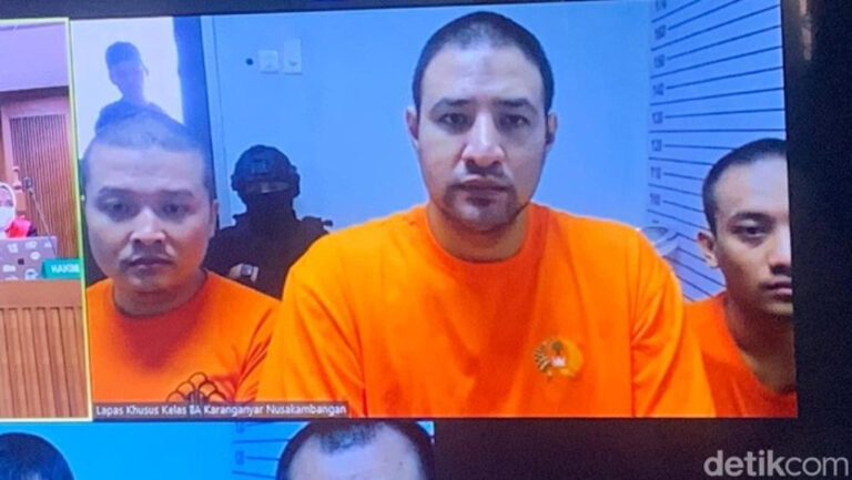 Ammar Zoni Dipindah ke Cipinang untuk Sidang, Terima Video Anak dari Irish Bella