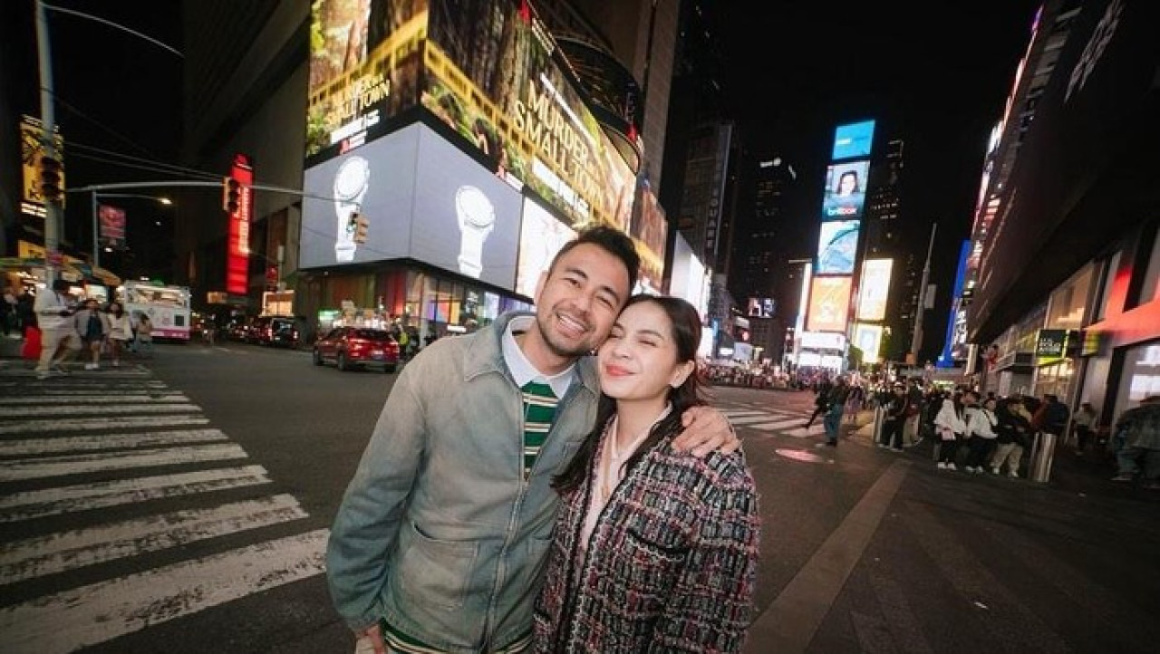 Raffi Ahmad & Nagita Slavina Sumbang Rp 15 Miliar untuk Korban Bencana Sumatera