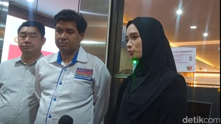 Inara Rusli Ungkap Kesulitan Berdamai dengan Istri Pertama Suami, Komunikasi Terputus