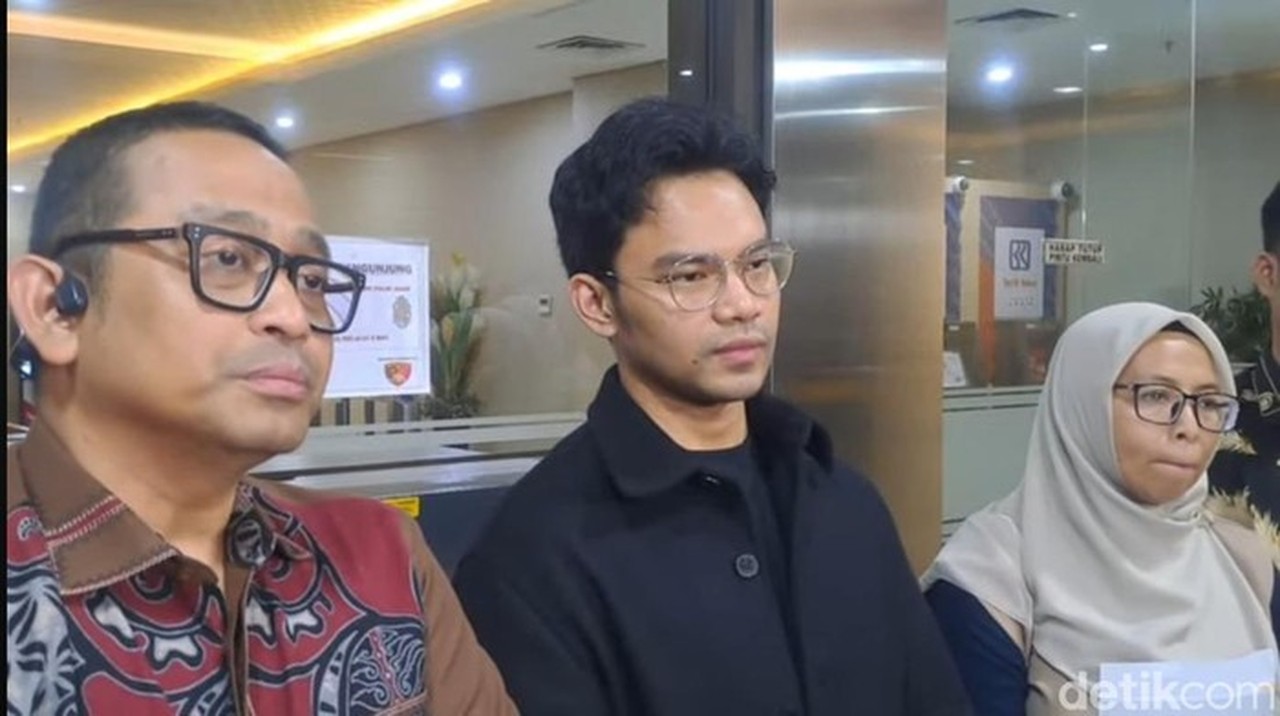 Insanul Fahmi Siap Bersujud dan Minta Maaf ke Wardatina Mawa Demi Damai