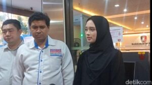 Inara Rusli Hadapi Cancel Culture Usai Pertahankan Pernikahan Siri dengan Insanul Fahmi