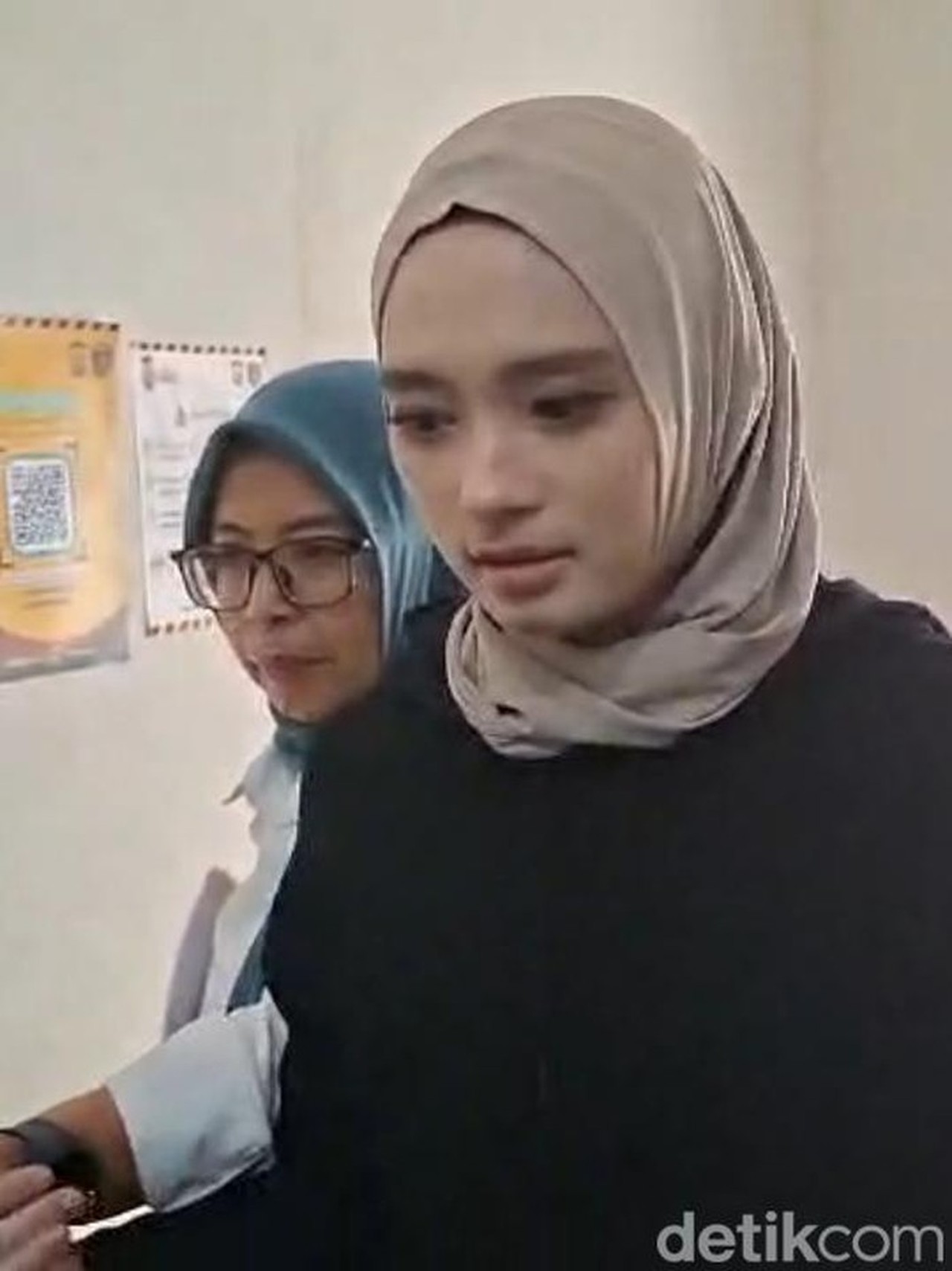 Inara Rusli Cabut Laporan Penipuan, Pengacara Sebut Ada Peran Buya Yahya dan Keinginan Damai