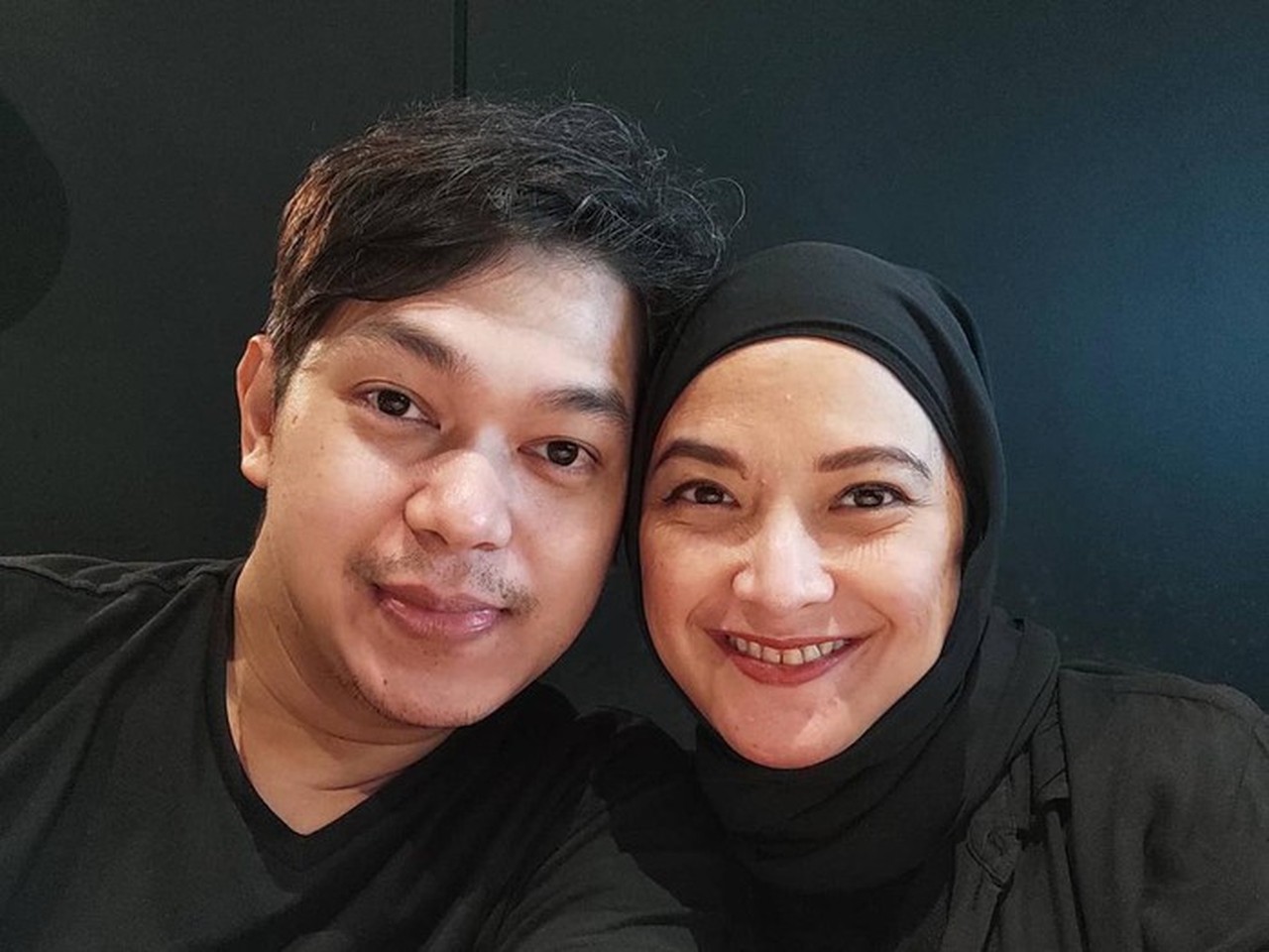 Andhara Early Umumkan Akhir Pernikahan 14 Tahun dengan Bugi: Ini yang Terbaik Andhara Early Umumkan Akhir Pernikahan 14 Tahun dengan Bugi: Ini yang Terbaik