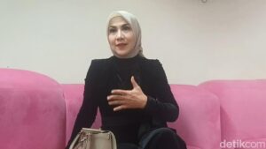 Ayah Meninggal, Venna Melinda Fokus Rawat Adik Berkebutuhan Khusus dan Penuhi Amanah