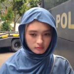Inara Rusli Tertekan Akibat Hujatan Netizen, Kuasa Hukum Ungkap Kondisi Kliennya