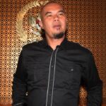 Ahmad Dhani Sambut Peran Kakek Muda, Siapkan Panggilan ‘Kiki’ untuk Cucu Pertama