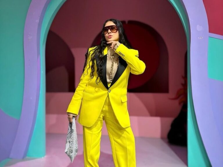 Sania Tampil ‘Menyala’ dengan Busana Desainer Lokal dan Tas Mewah Alexander Wang