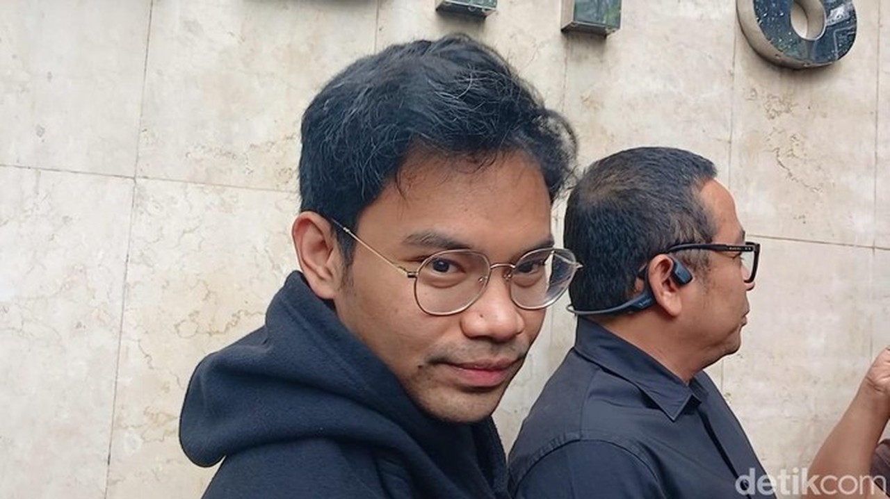 Insanul Fahmi Pasca Damai dengan Inara Rusli: Fokus Kembali ke Istri Sah, Wardatina Mawa