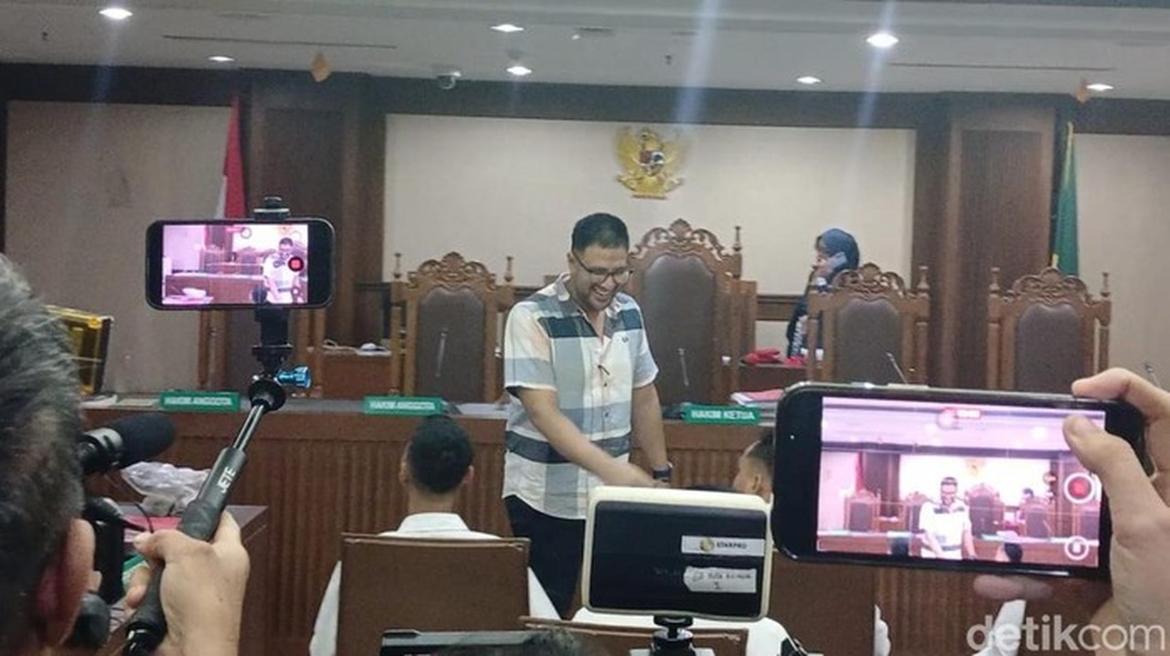 Ammar Zoni Desak Pengadilan Putar Rekaman CCTV, Klaim Alami Intimidasi di Lapas Salemba