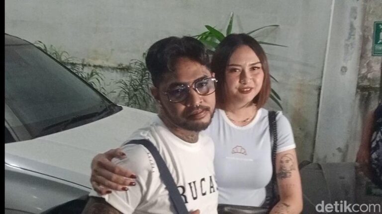 Onadio Leonardo Bebas Rehabilitasi Narkoba: “Akhirnya Pulang! Banyak Pelajaran Hidup” Onadio Leonardo Bebas Rehabilitasi Narkoba: “Akhirnya Pulang! Banyak Pelajaran Hidup”