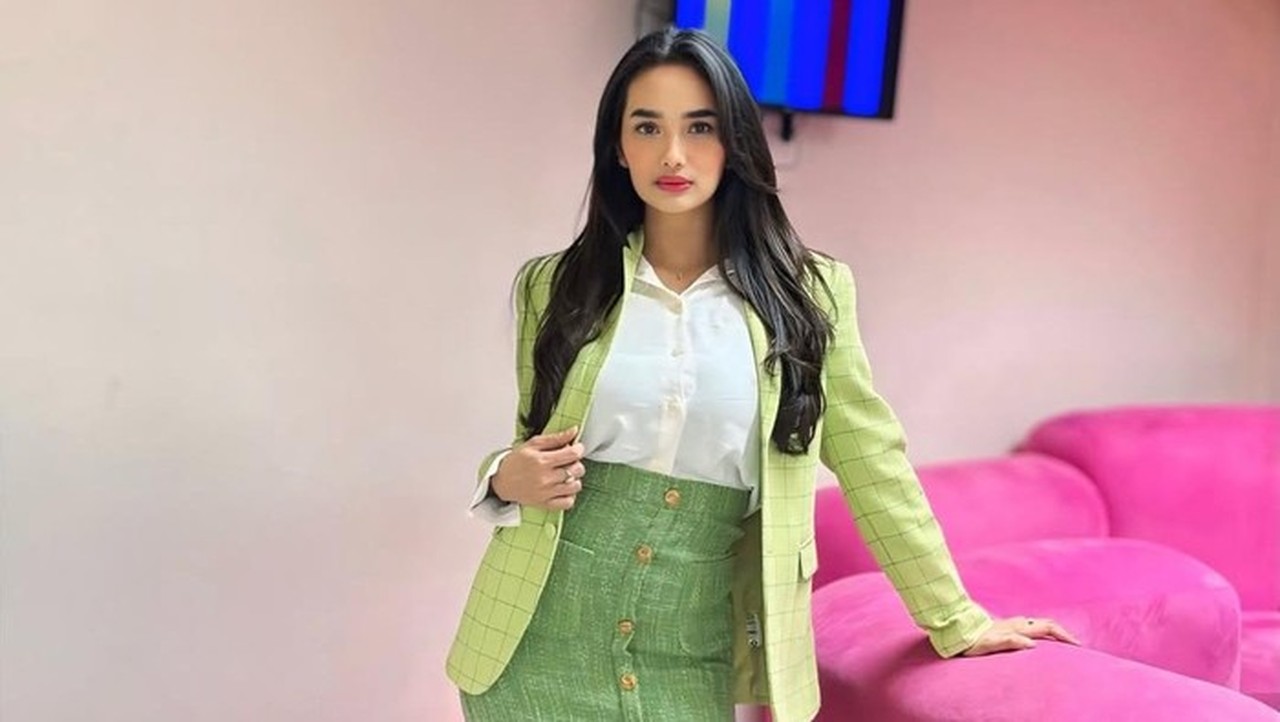 Faby Marcelia: Jodoh Tak Bisa Dipaksa, Yang Penting Ibu dan Anak Bahagia Faby Marcelia: Jodoh Tak Bisa Dipaksa, Yang Penting Ibu dan Anak Bahagia