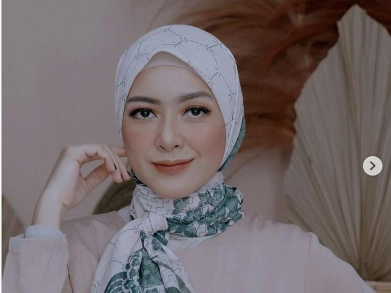 Richa Novisha Ungkap Barang Favorit Gary Iskak yang Disimpannya: Jersey Nomor Keberuntungan Richa Novisha Ungkap Barang Favorit Gary Iskak yang Disimpannya: Jersey Nomor Keberuntungan