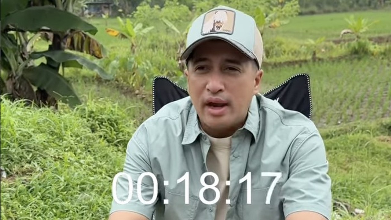 Irfan Hakim Buka Suara Usai Dihujat Netizen Karena Dianggap Bela Denada Irfan Hakim Buka Suara Usai Dihujat Netizen Karena Dianggap Bela Denada