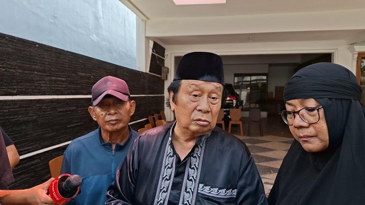 Mansyur S Berduka, Istri Tercinta Meninggal Dunia Setelah Berjuang Melawan Penyakit