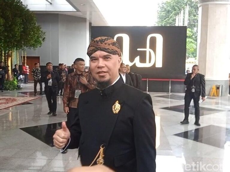 Ahmad Dhani Bocorkan Inisial Calon Cucu Pertama: Berawalan Huruf ‘S’ dengan Nuansa Prancis