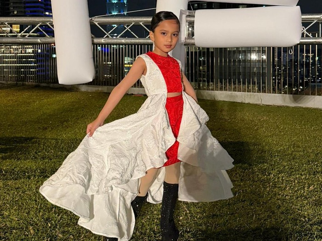 Annisa Dalimunthe Curi Perhatian di Taipei Fashion Week 2026 Lewat Koleksi Enam Brand Ternama Annisa Dalimunthe Curi Perhatian di Taipei Fashion Week 2026 Lewat Koleksi Enam Brand Ternama