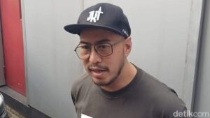 Komedian Pandji Pragiwaksono Penuhi Panggilan Bareskrim Terkait Laporan Ujaran SARA