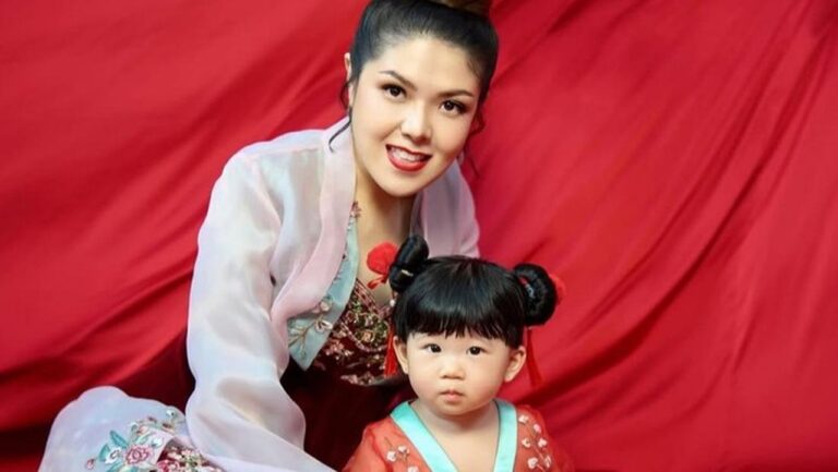 Tina Toon Blak-blakan Soal Perjuangan Pasca Operasi Caesar Demi Tanggung Jawab Politik Tina Toon Blak-blakan Soal Perjuangan Pasca Operasi Caesar Demi Tanggung Jawab Politik