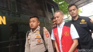 Fariz RM Hirup Udara Bebas, Kuasa Hukum Pastikan Kliennya Sehat dan Tobat