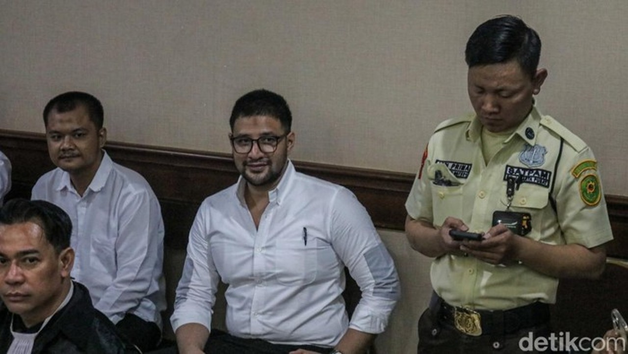 Ammar Zoni Rindu Anak, Pertemuan dengan Buah Hati Harus Lewat Izin Irish Bella